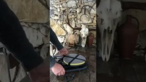 Самый лёгкий поворотный 360° стул, с плавными регулировками высоты и наклона, плюс нижнее положение