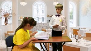 В РЕСТОРАНЕ / анекдот / смешное видео