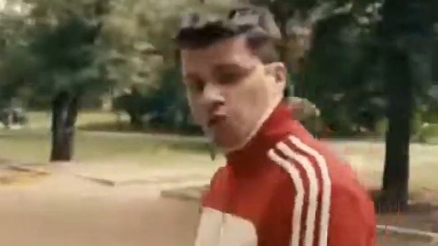 удар коленом в пах смотреть онлайн