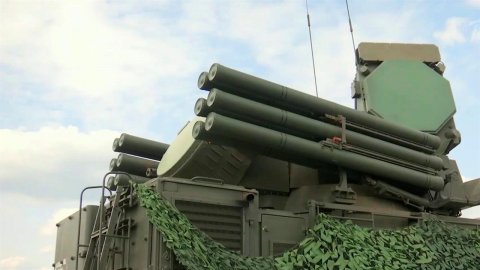 ВСУ выпустили по жилым кварталам Херсона ракеты "Точка-У" и реактивные снаряды систем залпового огня