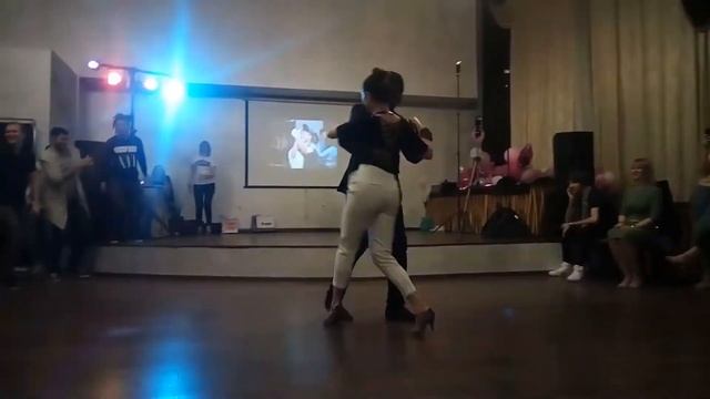 Romeo- Steph & Olga Mileshkina Kizomba смотреть онлайн