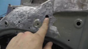 NISSAN Note. Рихтовка споттером "под грунт".