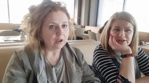 Зашли перекусить)))