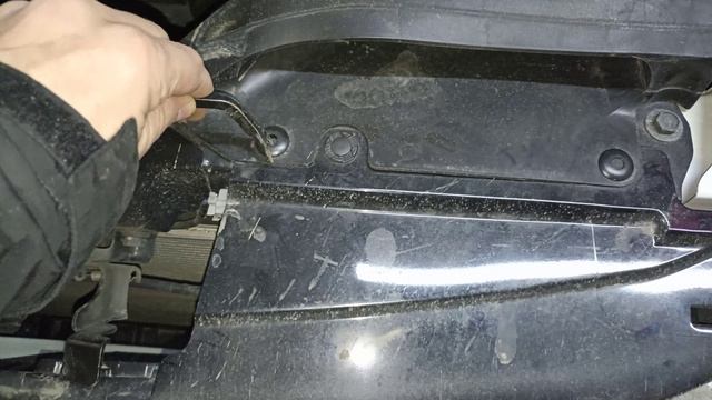 Клипсы Воздуховода воздушного фильтра NISSAN SERENA