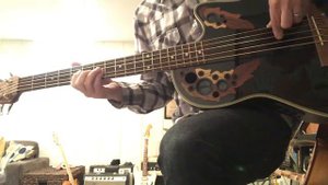 Ovation Celebrity Deluxe CC257 5 String Acoustic Electric Bass Guitar