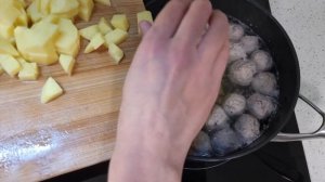 Простой суп с фрикадельками с фаршем из Индейки / Как приготовить очень вкусный суп