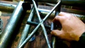 Делаем токарный по металлу Продольная и поперечная подачи.mp4