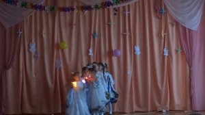 Танец со свечами