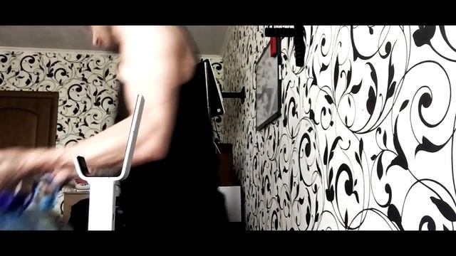 КАК НАКАЧАТЬ БИЦЕПС ДОМА БЕЗ ЖЕЛЕЗА! УПРАЖНЕНИЯ НА БИЦЕПС В ДОМАШНИХ УСЛОВИЯХ! смотреть онлайн