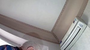 Монтаж потолочного карниза. Углы вверху овальные. Mounting the ceiling cornice. Guru from the USSR