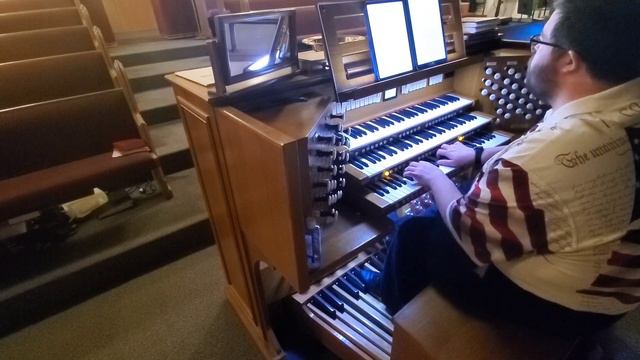 Fanfare For the Common Man by Aaron Copland смотреть онлайн