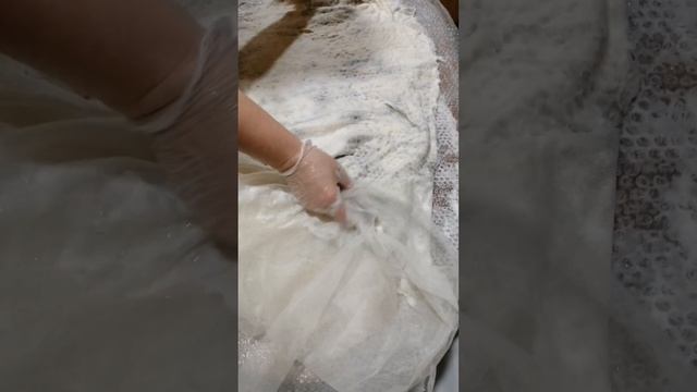 Пояс из собачьей шерсти. Мокрое валяние. Часть 1 смотреть онлайн