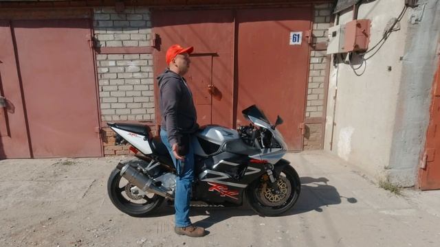 Обзор Honda CBR954RR Fireblade SC50 - Пушка на все случаи жизни и до 300 смотреть онлайн