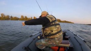 Отцеп для воблера на течении.