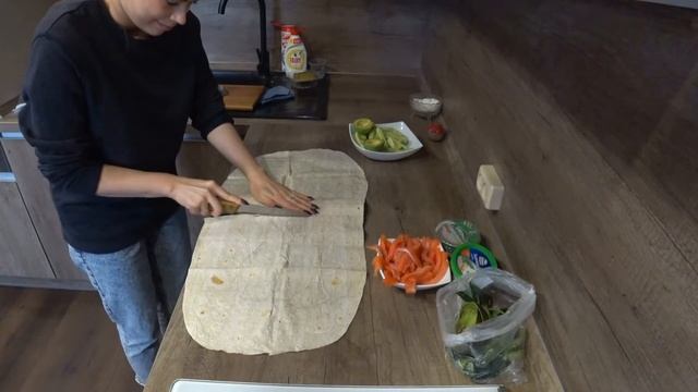 Обзор удочек для зимнего блеснения .Рулетики из лаваша с форелью.Закрытие летнего сезона. смотреть онлайн