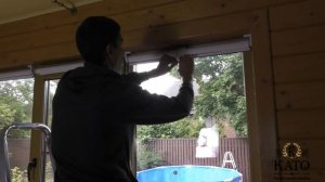 Рулонная штора без короба и направляющих - ровно висящая "MINI". Монтаж рулонной шторы БЛЭКАУТ