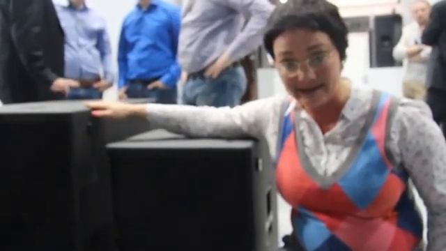 Дарья Бахманова, компания “АРИС”, о новинках RCF на выставке ProLight + Sound 2017 смотреть онлайн