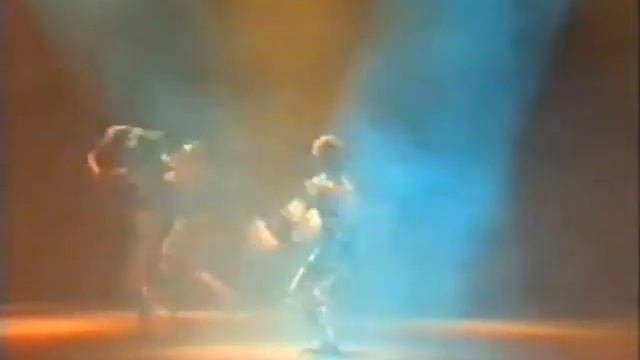 Театр песниЕУРАЗ-ШОУ.Танц.композицияДЕРЕВО