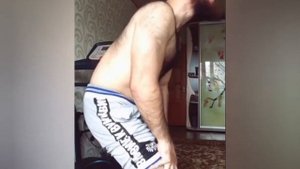 Кровь из глаз из-за TIK TOK