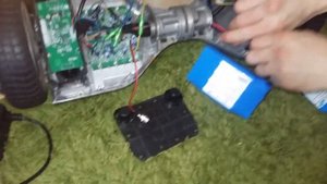 Не работает Гироскутер Зарядное устройство горит зеленый все время но включается