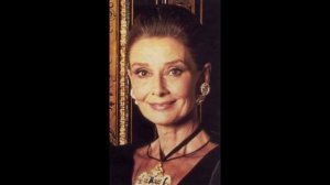Audrey  Hepburn. Одри  Хепберн. " На расстоянии  шага длиною в жизнь". ???  55.