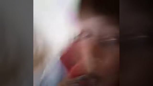 Мама пошла на роботу, а ребёнка оставила дома👶👶👶 смотреть онлайн