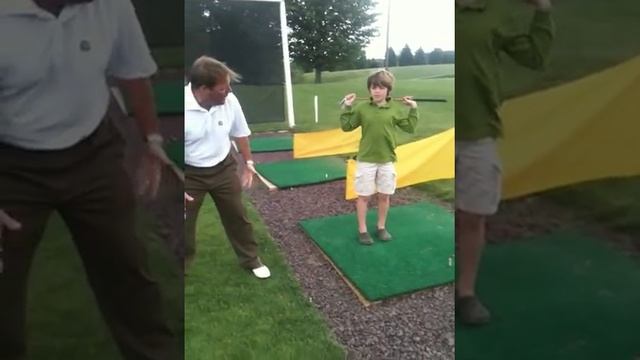 How To Teach Your Kids How To Play Golf! смотреть онлайн