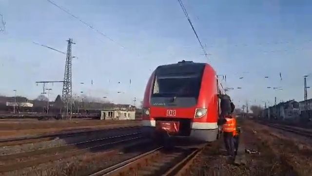 Немецкие поезда самые поездатые поезда в мире..самые пунктуальные..deutsche bahn