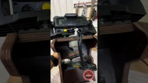 Картплоттер Lowrance HDS Live 7 на ПВХ лодку Хантер Стелс 335