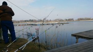 Как НАЙТИ и ЗАСТАВИТЬ рыбу ловится по холодной воде.Старый метод ловли карпа на донки