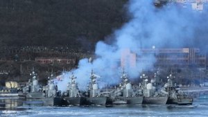 Бухта Улисс, Корабли, Владивосток