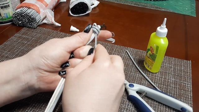 МК! Как закрепить ручку из бумажной лозы к карабину.#ЮлияЧарыкова смотреть онлайн