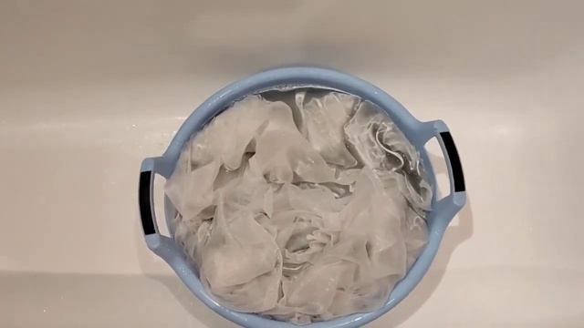 Искрящийся белый тюль. Проверенный способ стирки. смотреть онлайн