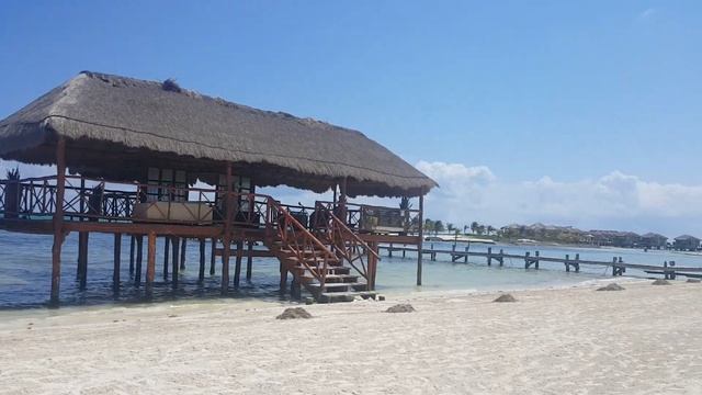 Maroma Beach смотреть онлайн
