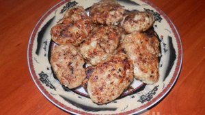 Котлеты из мясного фарша и капусты