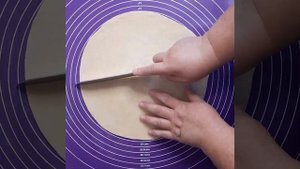 ФАСОЛЕВЫЙ  СУП  С  СУШЕНЫМ  МЯСОМ