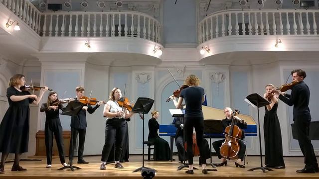 Г.Ф.Телеман. Концерт для альта и струнного оркестра соль мажор - солистка Нина Кулькова смотреть онлайн