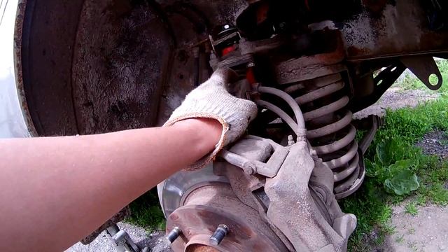 Нива. Замена нижней шаровой опоры. смотреть онлайн