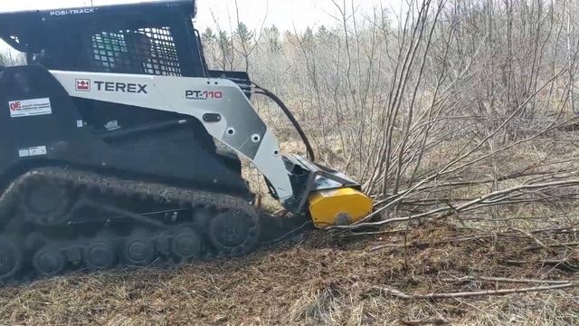 ГУСЕНИЧНЫЙ МИНИМПОГРУЗЧИК TEREX с ФИНСКИМ РОТОВАТОРОМ Mericrusher MC4-180. РАСЧИСТКА с ЗАГЛУБЛЕНИЕМ