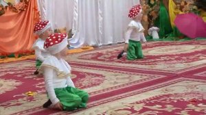 Осенний танец "Ежики грибочки"