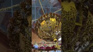 Песнопения на греческом языке. Поет инокиня Александра.