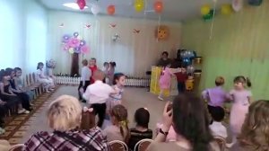 Танец  Где живут улыбки старш гр  №2