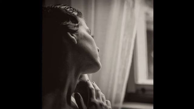 ВИА  Поющие сердца  ЛИЦО В ЛАДОНЯХ (Вячеслав Индроков) смотреть онлайн