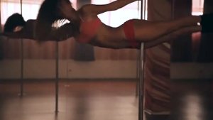 Шикарный танец девушки на пилоне, шесте, Пол дэнс, Pole Dance, стрип пластика  Обувь стрипы Pleaser
