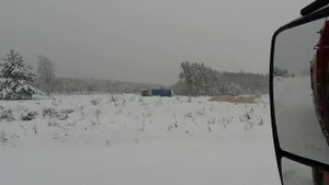 Снега навалило поколенно,Фуры прилипают на подъемах!
(09.12.2021)