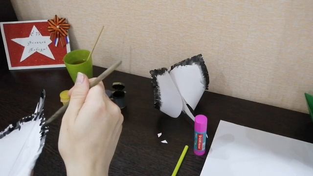 Занятие для детей старше-подготовительной группы.  Изготовление поделки ко Дню Победы "Журавли"
