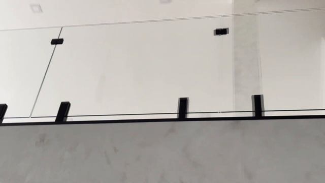 Остекление лестницы