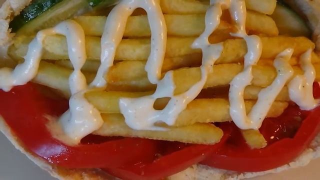 ГИРО В БУЛКЕ СТАВРОПОЛЬ Доставка еды в Ставрополе Кафе города Ставрополя ВКУСНЫЕ НОВОСТИ смотреть онлайн