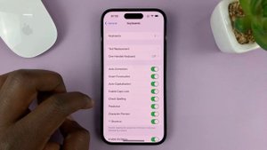 iPhone 14/14 Pro: How To Enable/Disable Keyboard Caps Lock