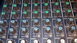 Yamaha MG166CX 16-Input Mixing Console Analog Mixer A Closer Look